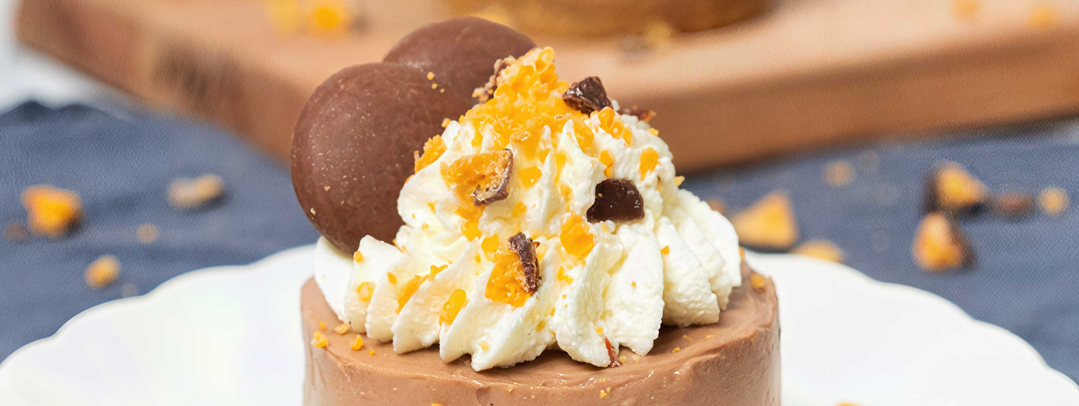 Movers and Bakers x AERO Orange Mini Cheesecake | Nestlé Confectionery