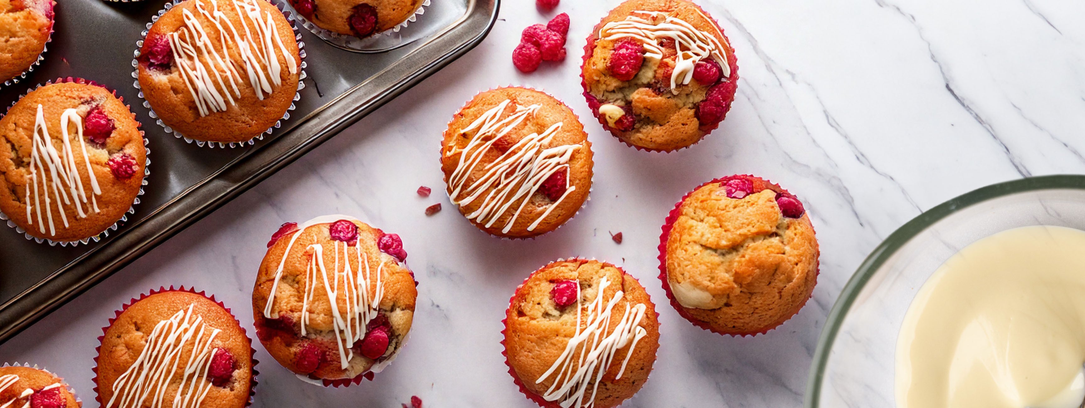 Best Raspberry and White Choc Muffin Recipe | Nestlé Confectionery