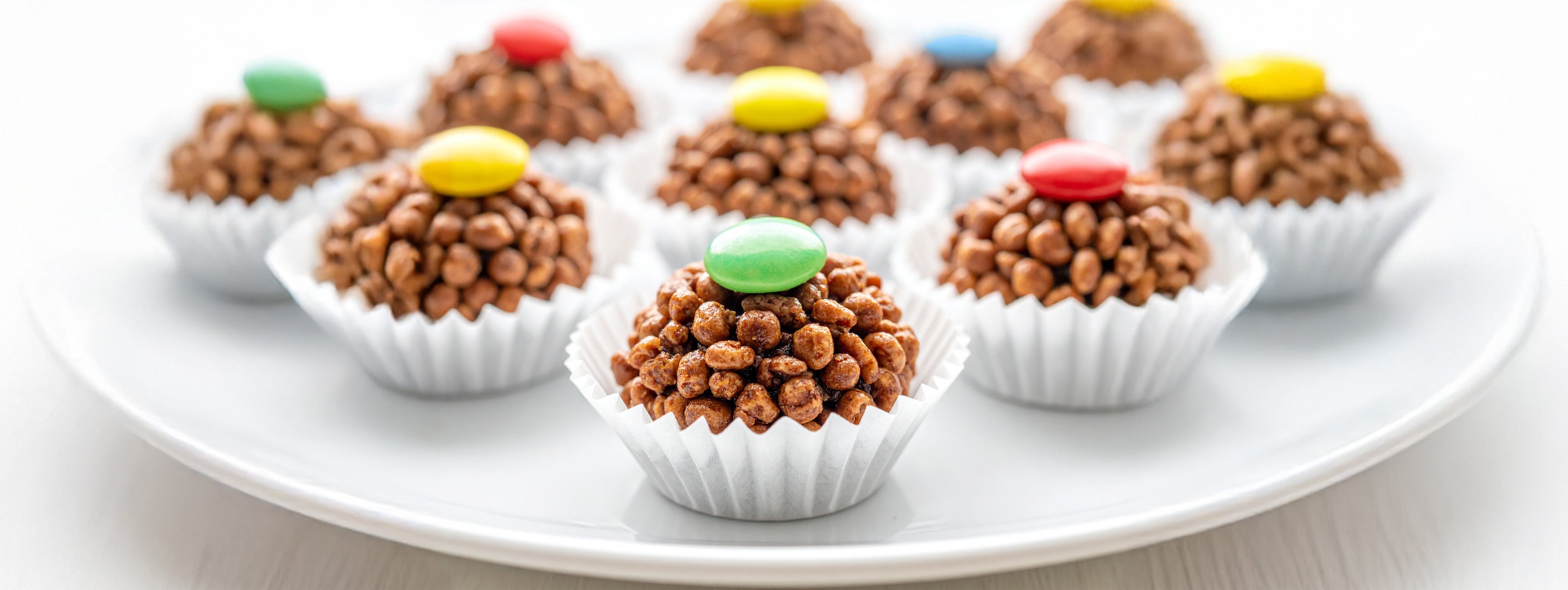 Chocolate Rice Crispy Cakes Recipe | Nestlé Confectionery